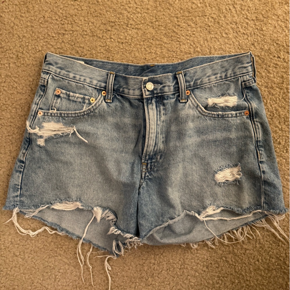 The cutest Jean shorts!!!!